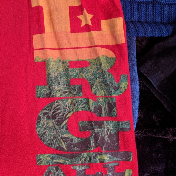 LRG shirt - Picture 2 of 3